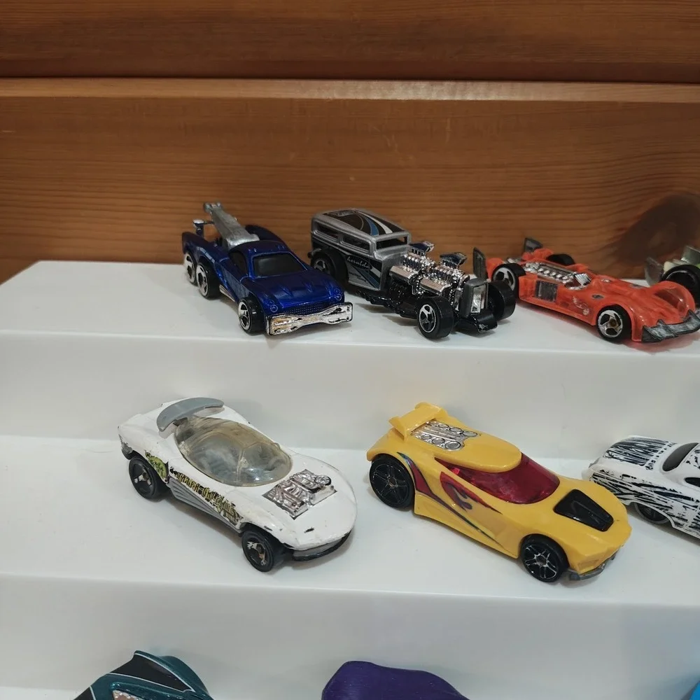 19 Piece Vintage 1995-2006 Hot Wheels Funny Unrealistic Cars Loose Bundle Lot